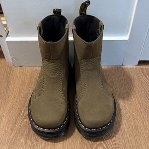 Zebzag Laceless Ankle Boots